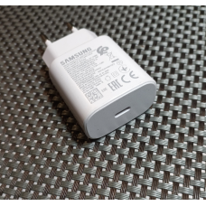 Мережевий зарядний пристрій PD type-c 18 W з функцією Qualcomm Quick Charge 3.0 тех паковання